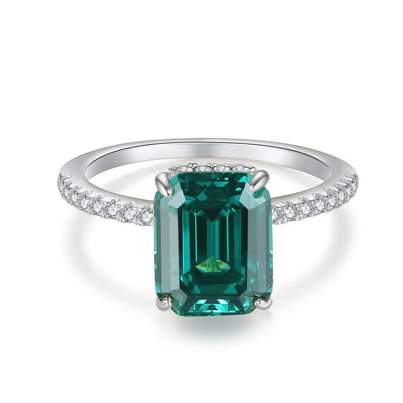 Emeralda Ring Emerald green